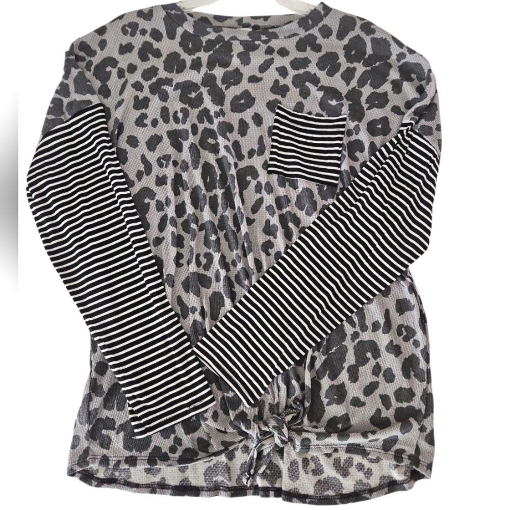 GRATEFUL HEARTS LONG SLEEVE LEOPARD PRINT TOP SZ XL GRAY BLACK